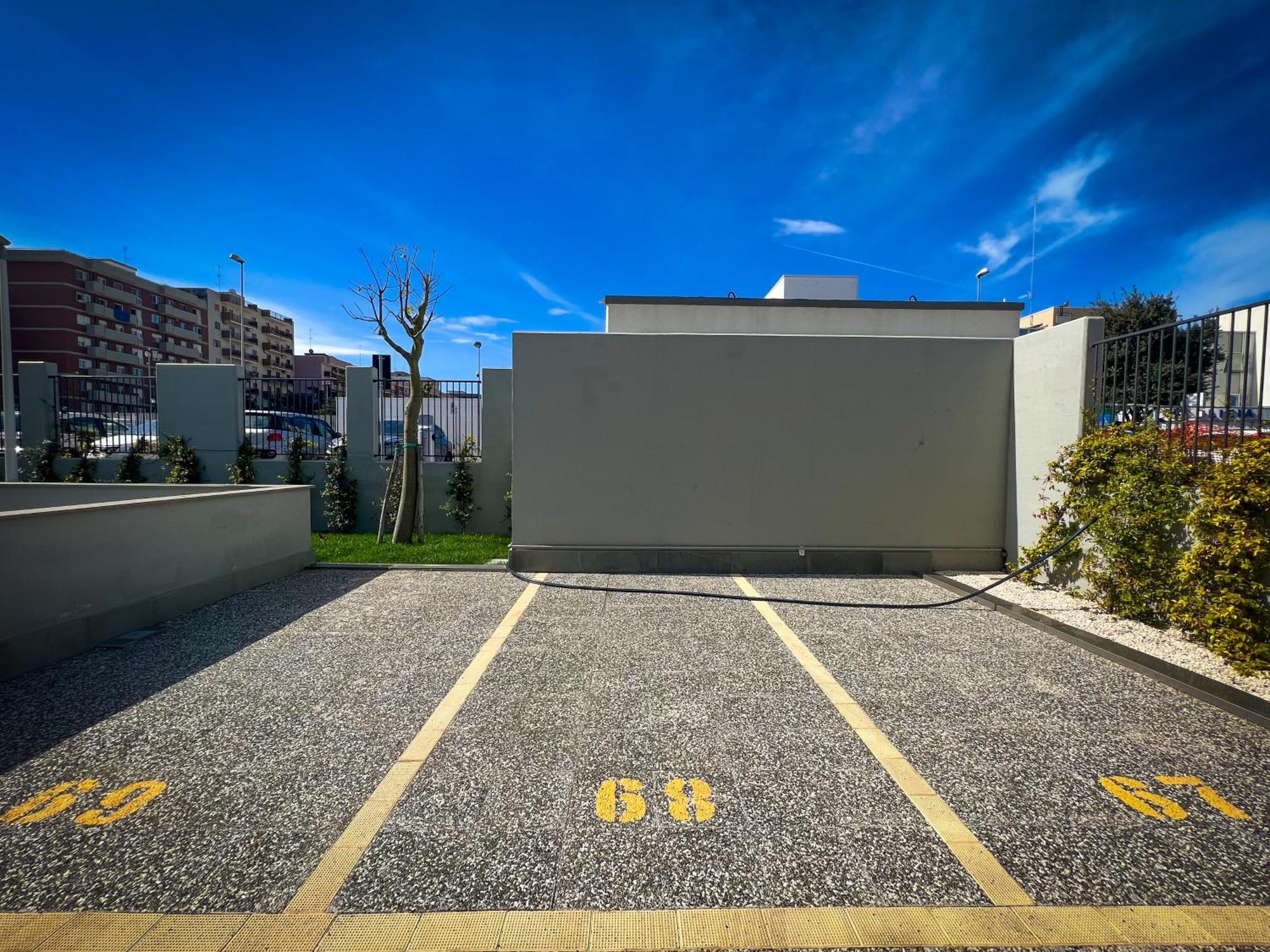 Nbluxury Suite Bari Bagian luar foto